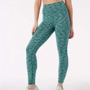 outdoor voices flow leggings